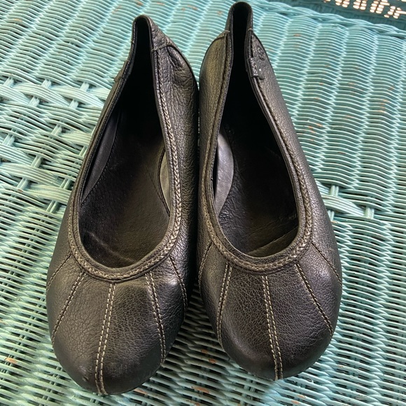 Ariat | Shoes | Ariat Black Ballet Flats | Poshmark